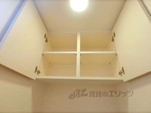 トイレ(玄関にもクローゼットあります♪)