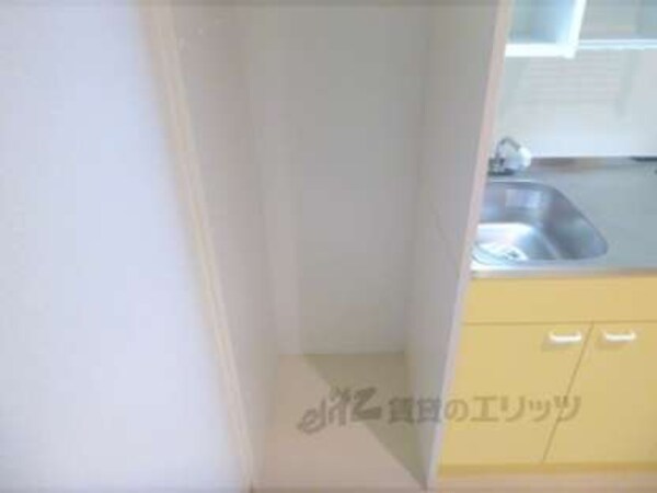冷蔵庫置場