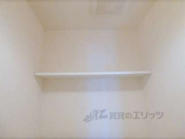 トイレ戸棚