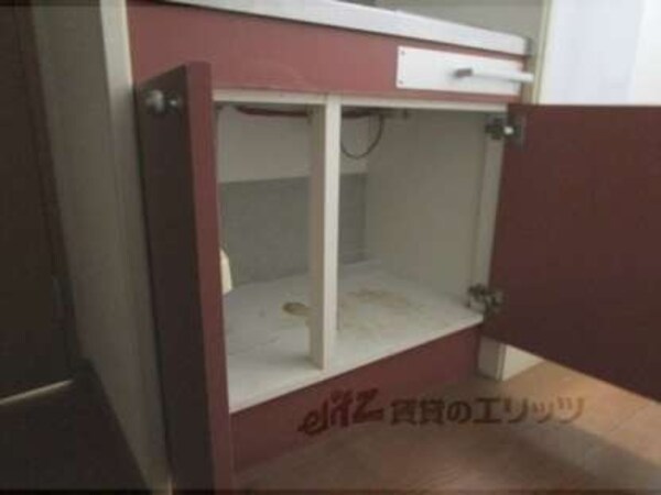 キッチン下部収納