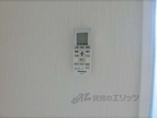 エアコンリモコン