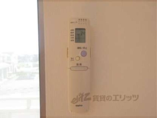 エアコンリモコン