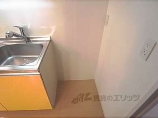 冷蔵庫置場