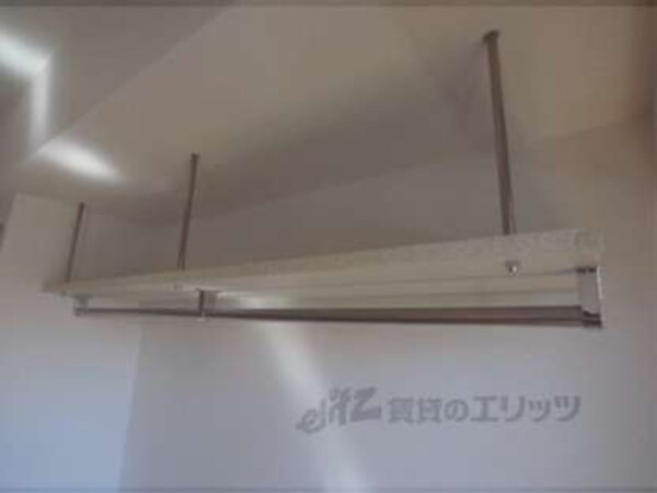 ハンガーラック