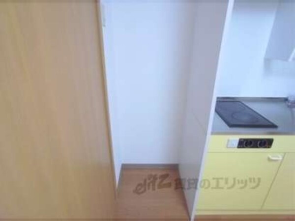 冷蔵庫置場