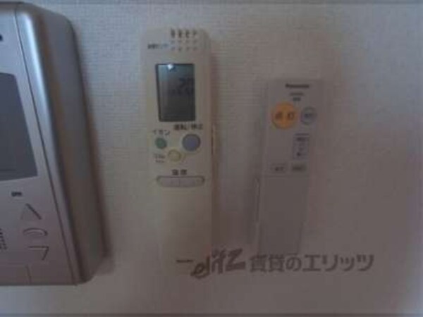 エアコンリモコン