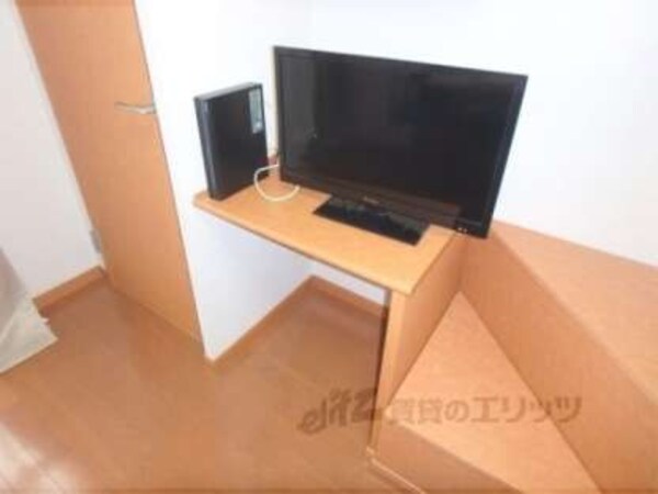 居室(テレビ等置場)