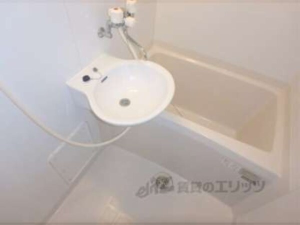 風呂(ゆったりとしたお風呂です)