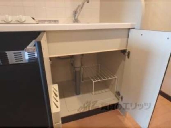 キッチン下部収納