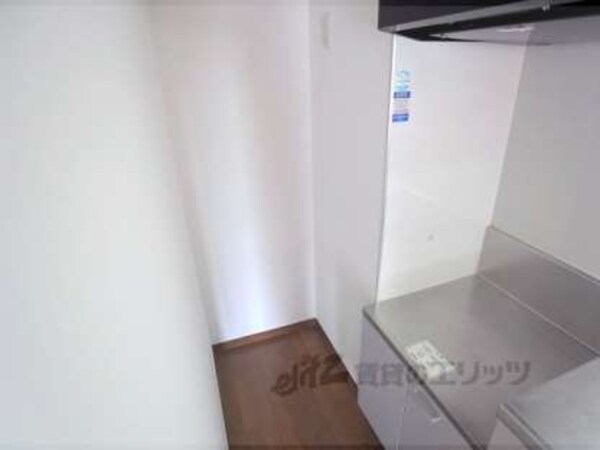 冷蔵庫置場(キッチン側)