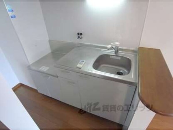 キッチン(二口コンロ設置可)