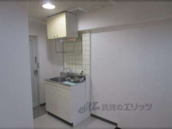 冷蔵庫置場