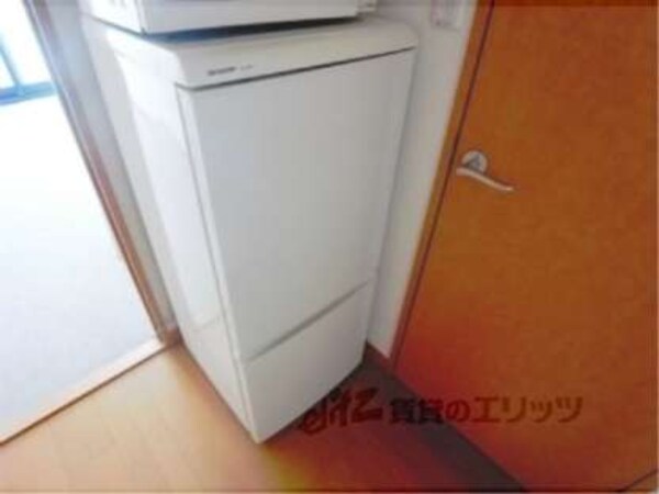 冷蔵庫置場