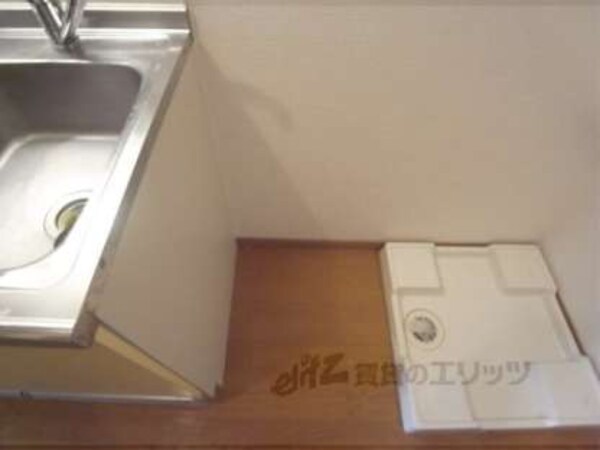 冷蔵庫置場
