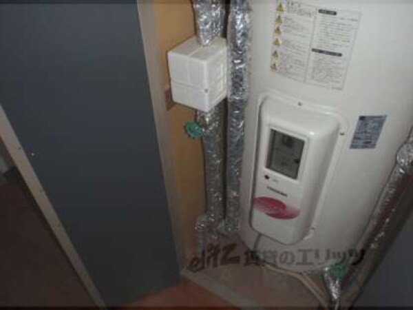 電気湯沸かし器
