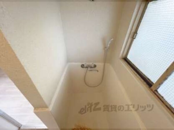 シャワー室