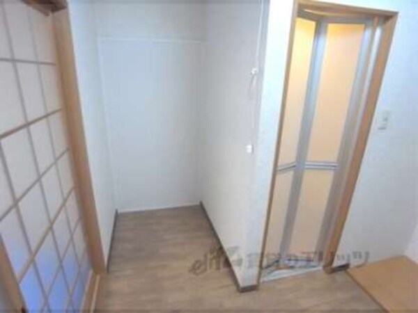 冷蔵庫置場