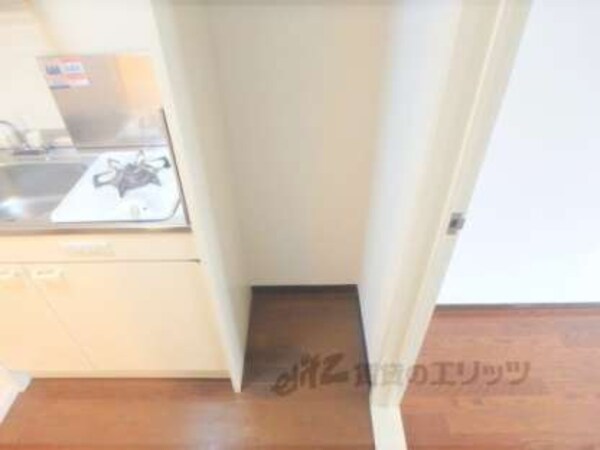 冷蔵庫置場