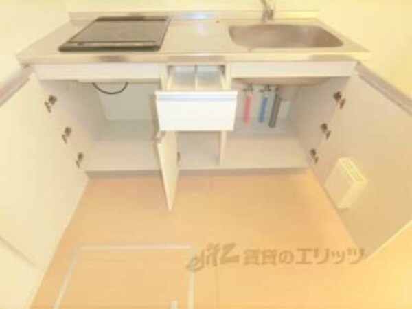 キッチン(上部収納)