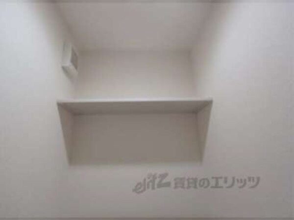 トイレ上部棚