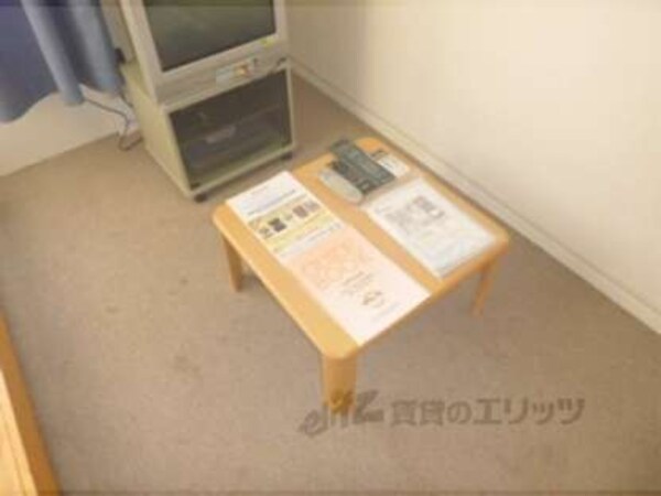 テーブル