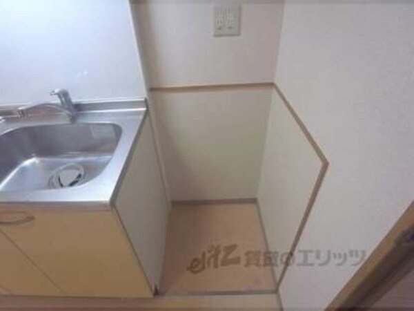 冷蔵庫置場