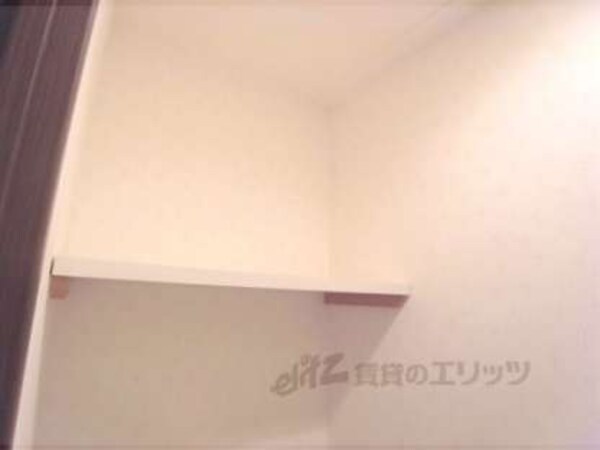 トイレの棚