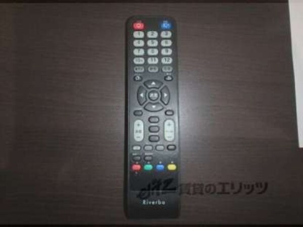 テレビのリモコン