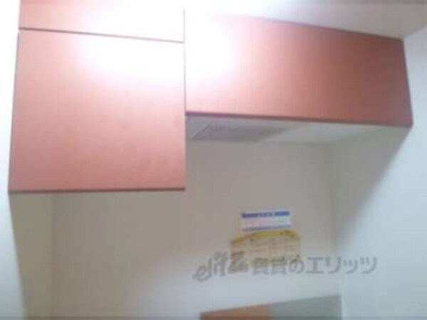 キッチン上部棚