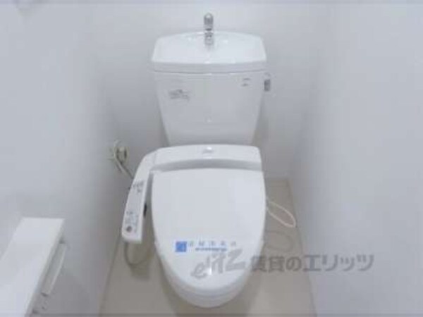 トイレ(洗浄機能付き)