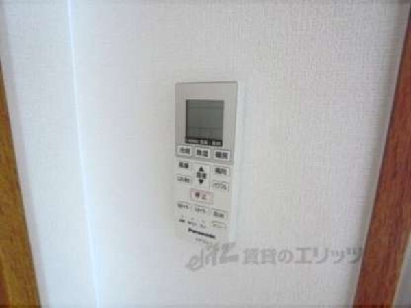エアコンリモコン