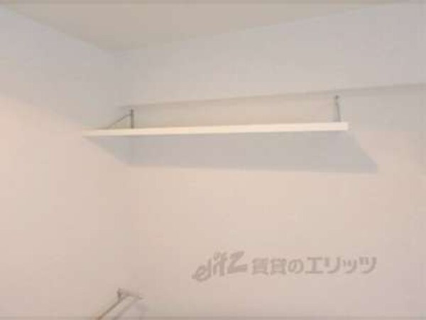 洗濯機置場(上部棚)
