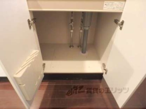 キッチン下部収納