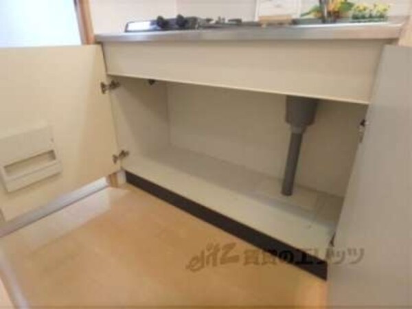キッチン下部収納