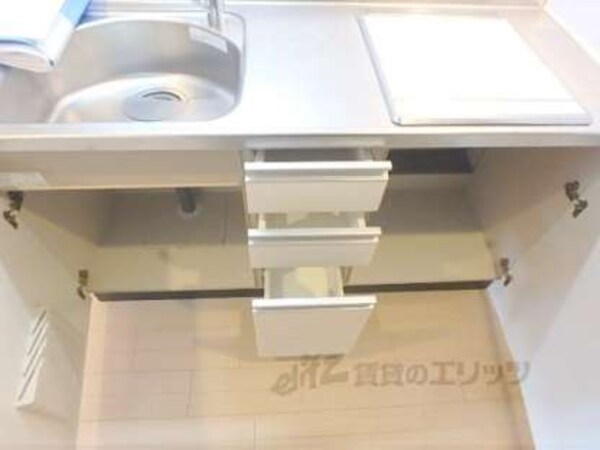 キッチン下収納