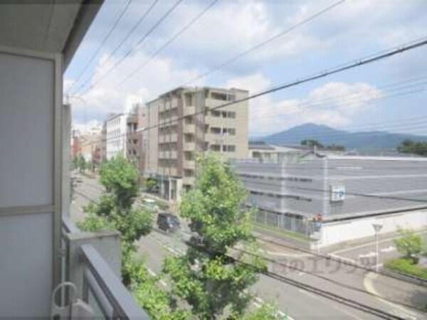 眺望(河原町通り沿いの物件です。)