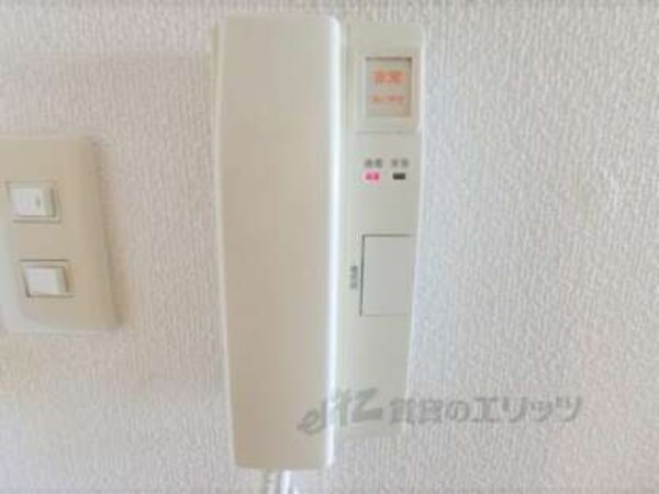 インターホン