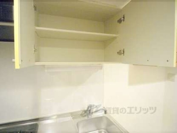 キッチン上部収納