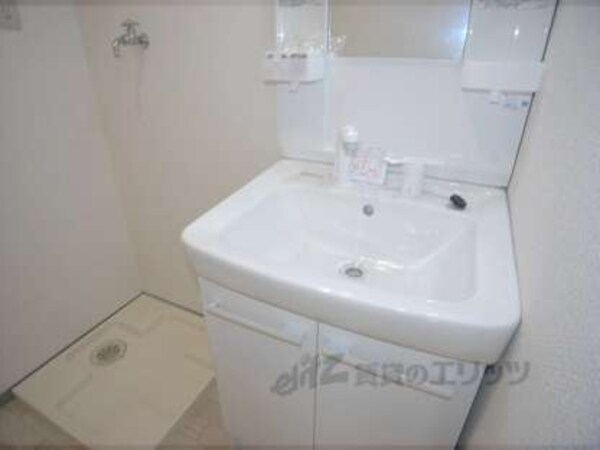 洗面所(シャンプードレッサー)