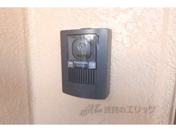 玄関インターーフォン