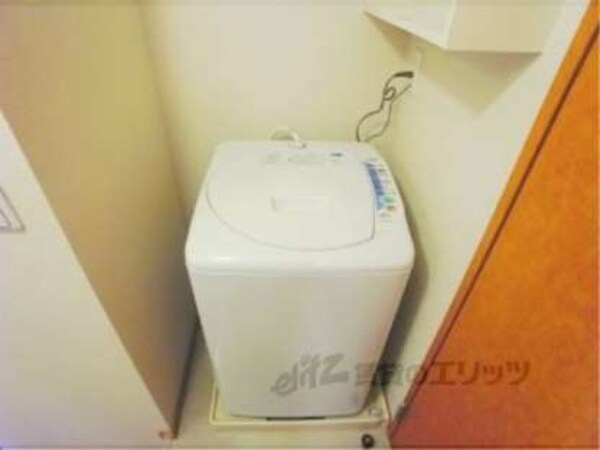 洗濯機置場
