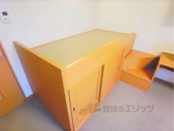 ベッド