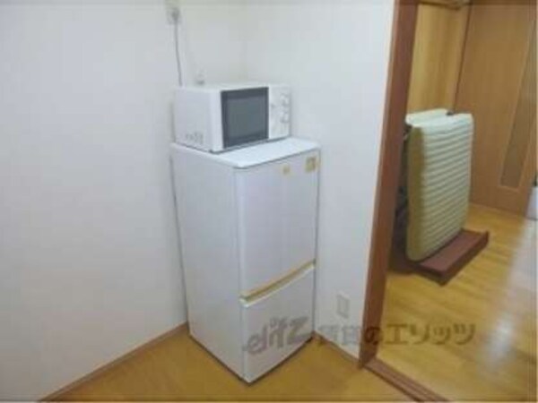 冷蔵庫、電子レンジ