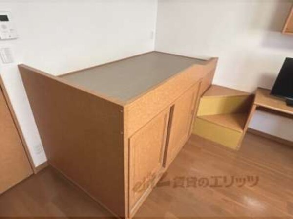ベッド