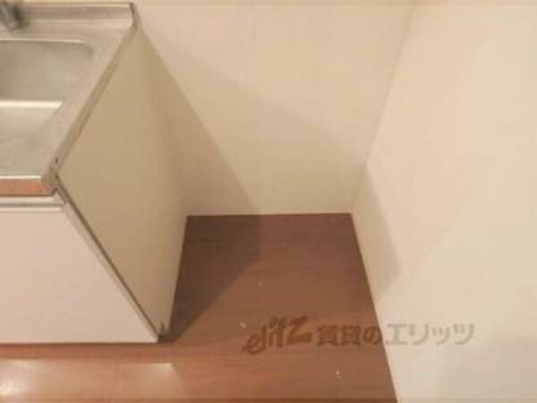 冷蔵庫置場