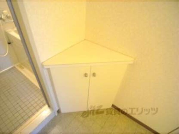 ユニットバス(収納あります。)