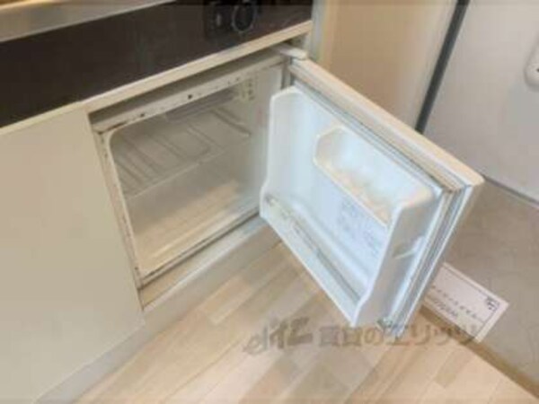 冷蔵庫置場