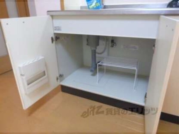 キッチン下部収納
