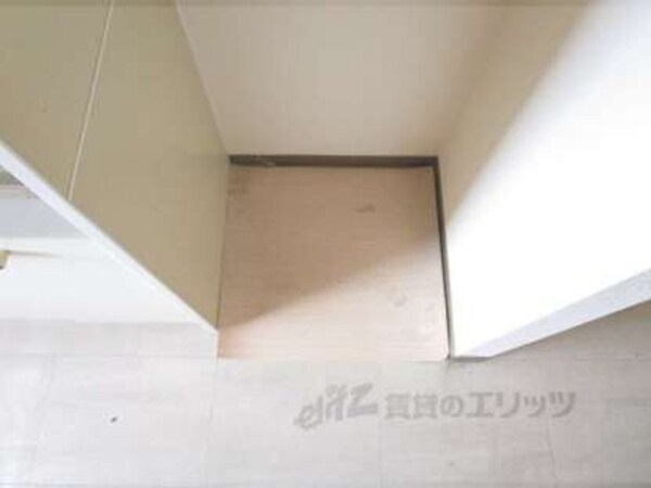 冷蔵庫置場