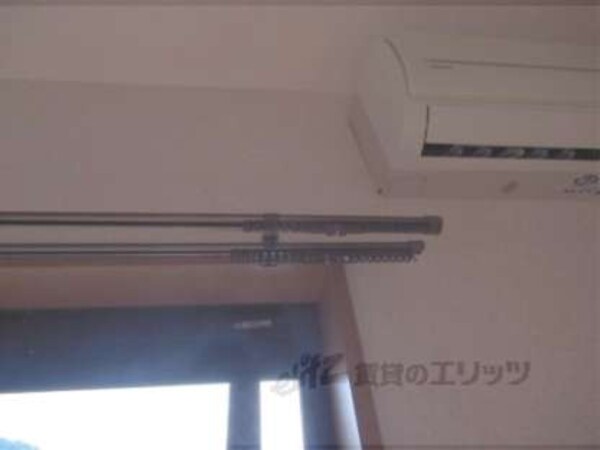 カーテンレール(二重です)